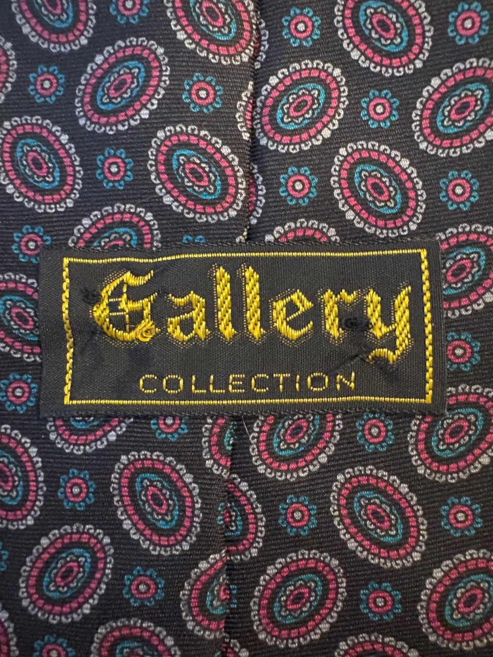 Vintage Gallery Collection Silk Medallion Tie
